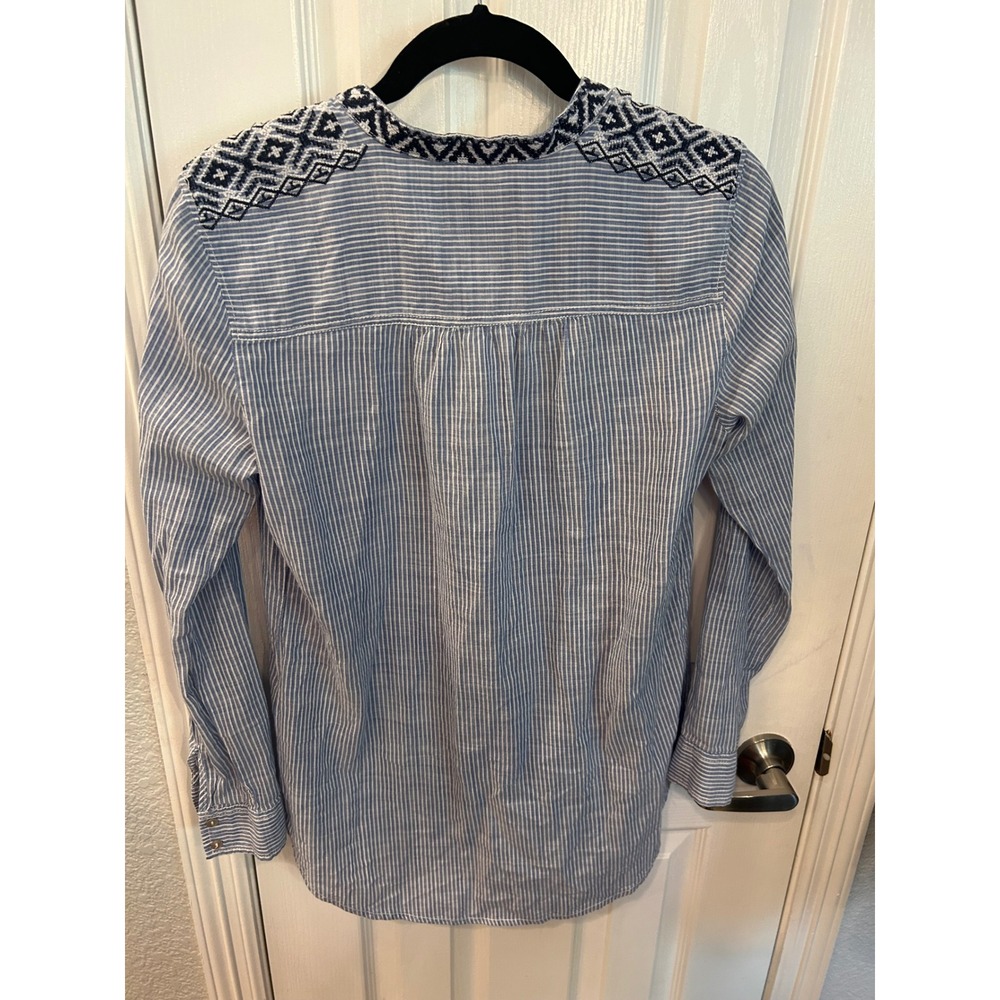Timeout Tunic Top Blue White Striped Embroidered Shoulder Long Sleeve Blouse - Picture 7 of 7